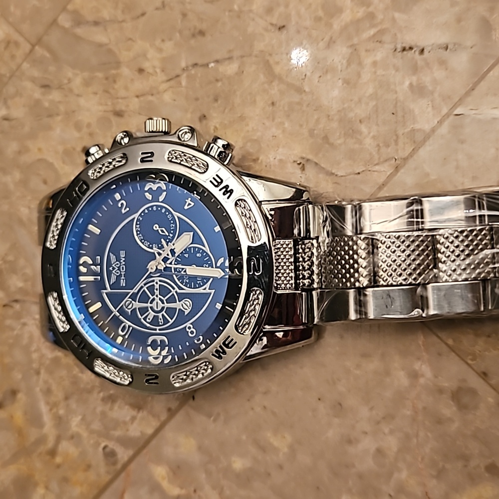 Mens silver and blue zhowe watch